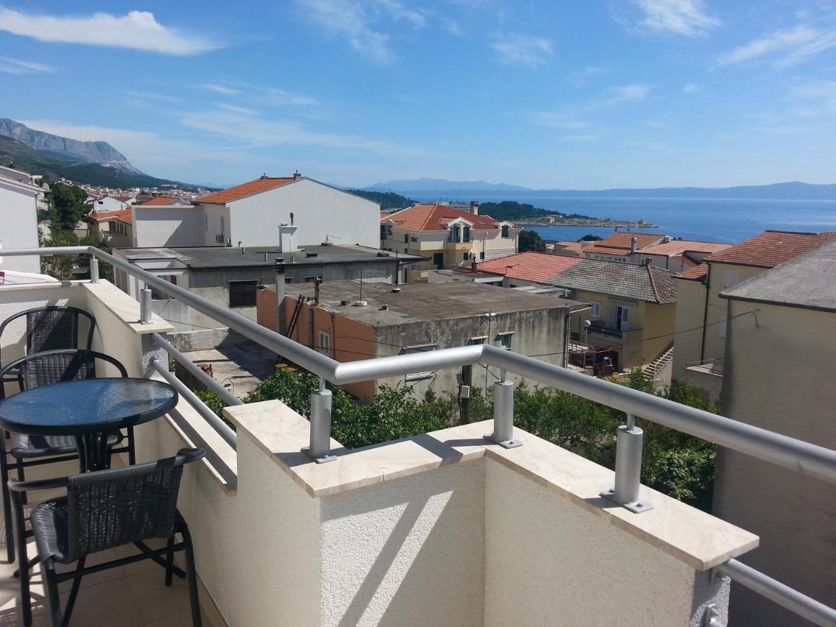 Grey House Lägenhet Makarska Exteriör bild
