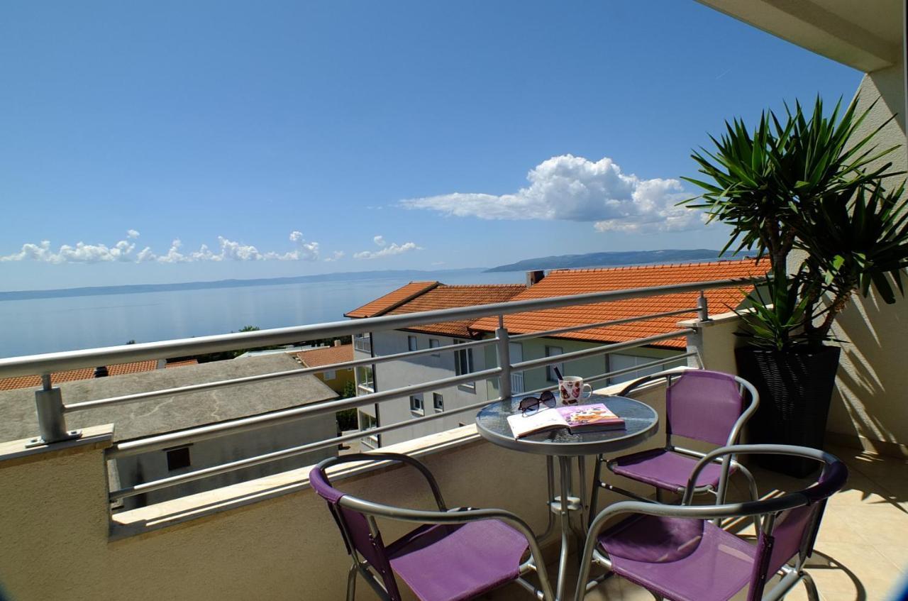 Grey House Lägenhet Makarska Exteriör bild